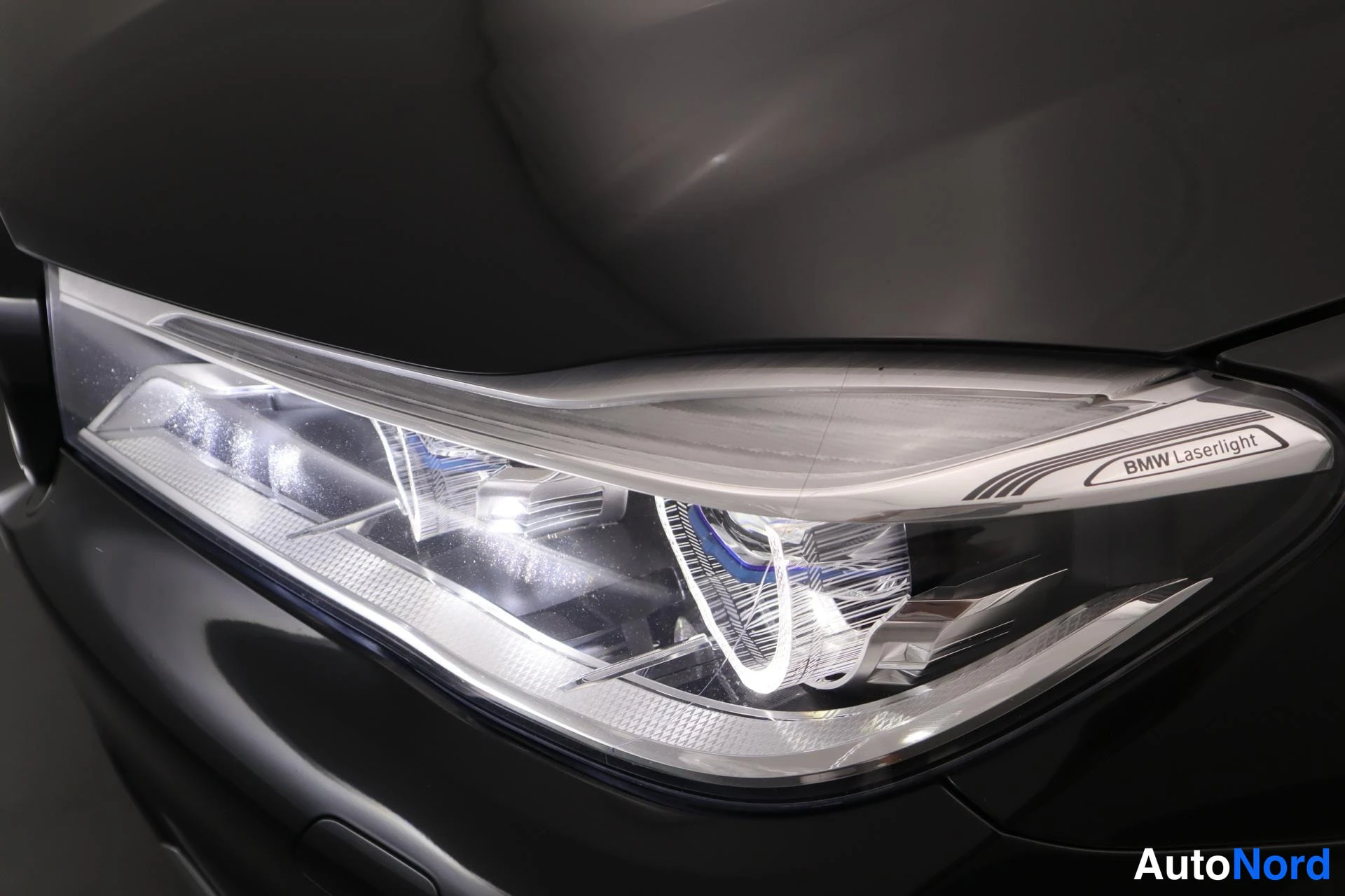 Musta BMW 740 2019, kuva 39