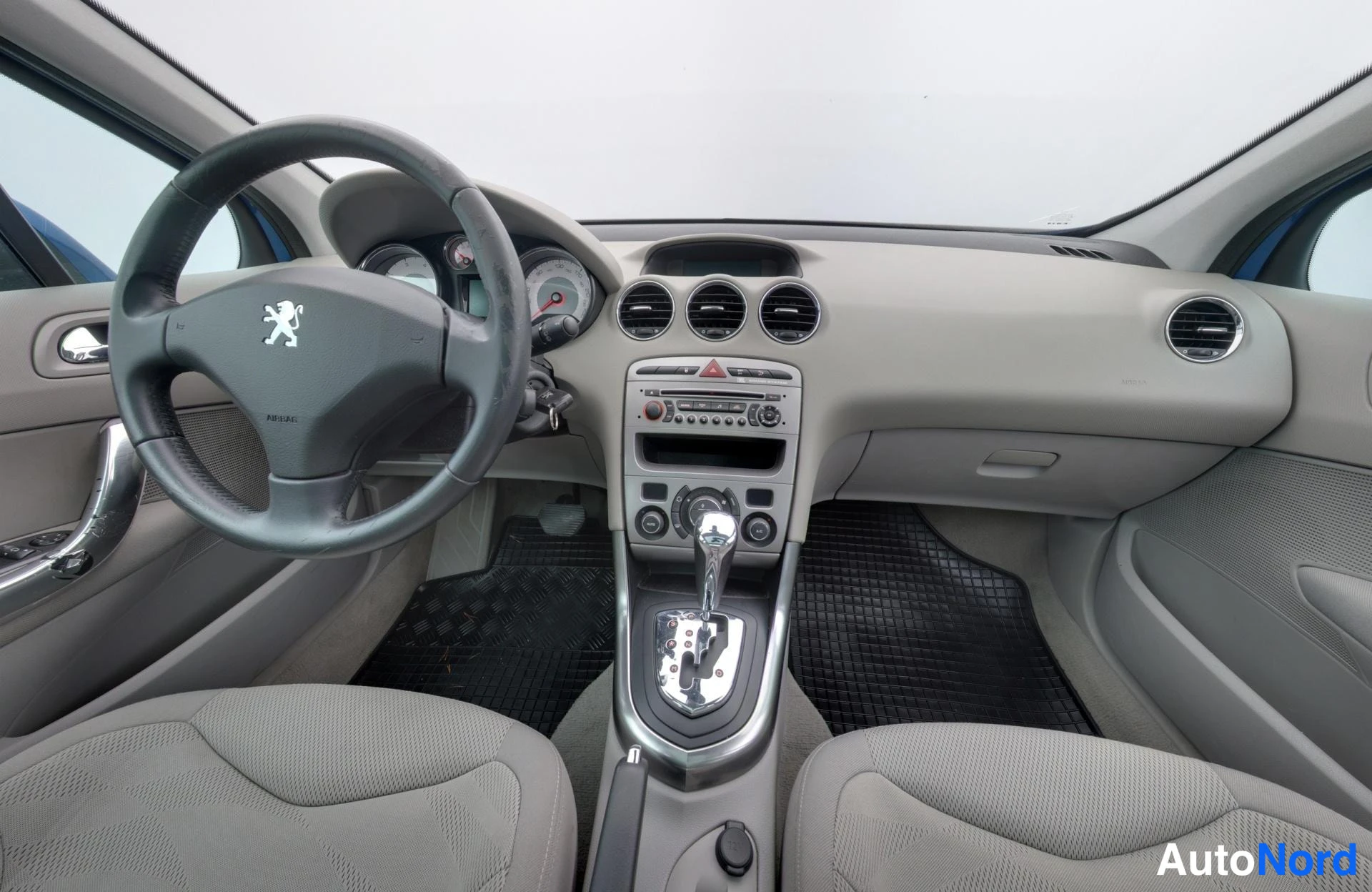 Sininen Peugeot 308 2010, kuva 6
