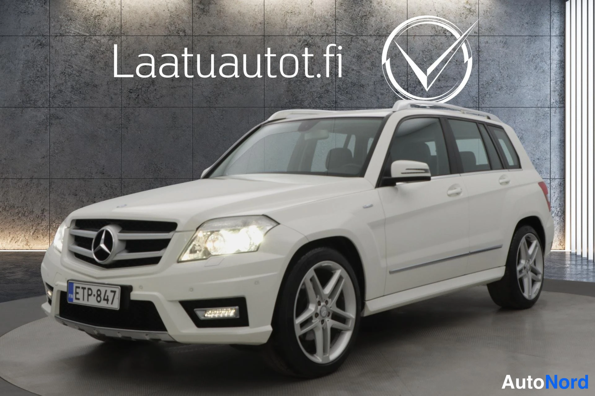 Mercedes-Benz GLK 2011