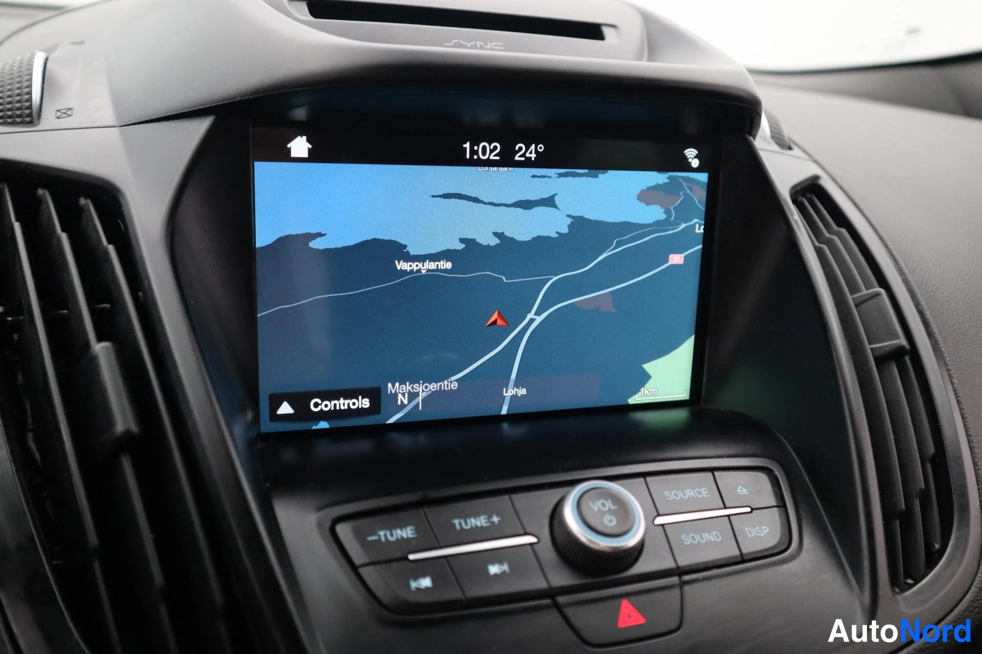 Valkoinen Ford Kuga 2017, kuva 26