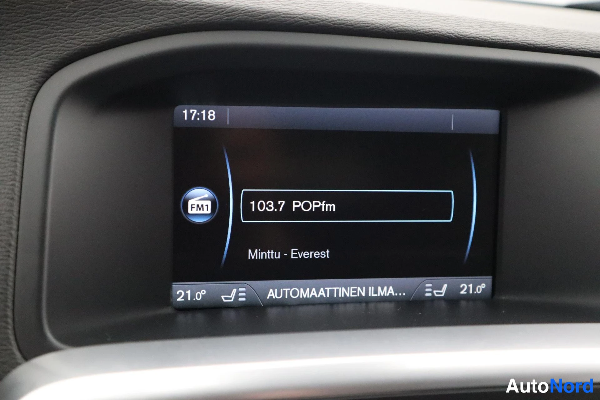 Hopea Volvo V60 2012, kuva 22