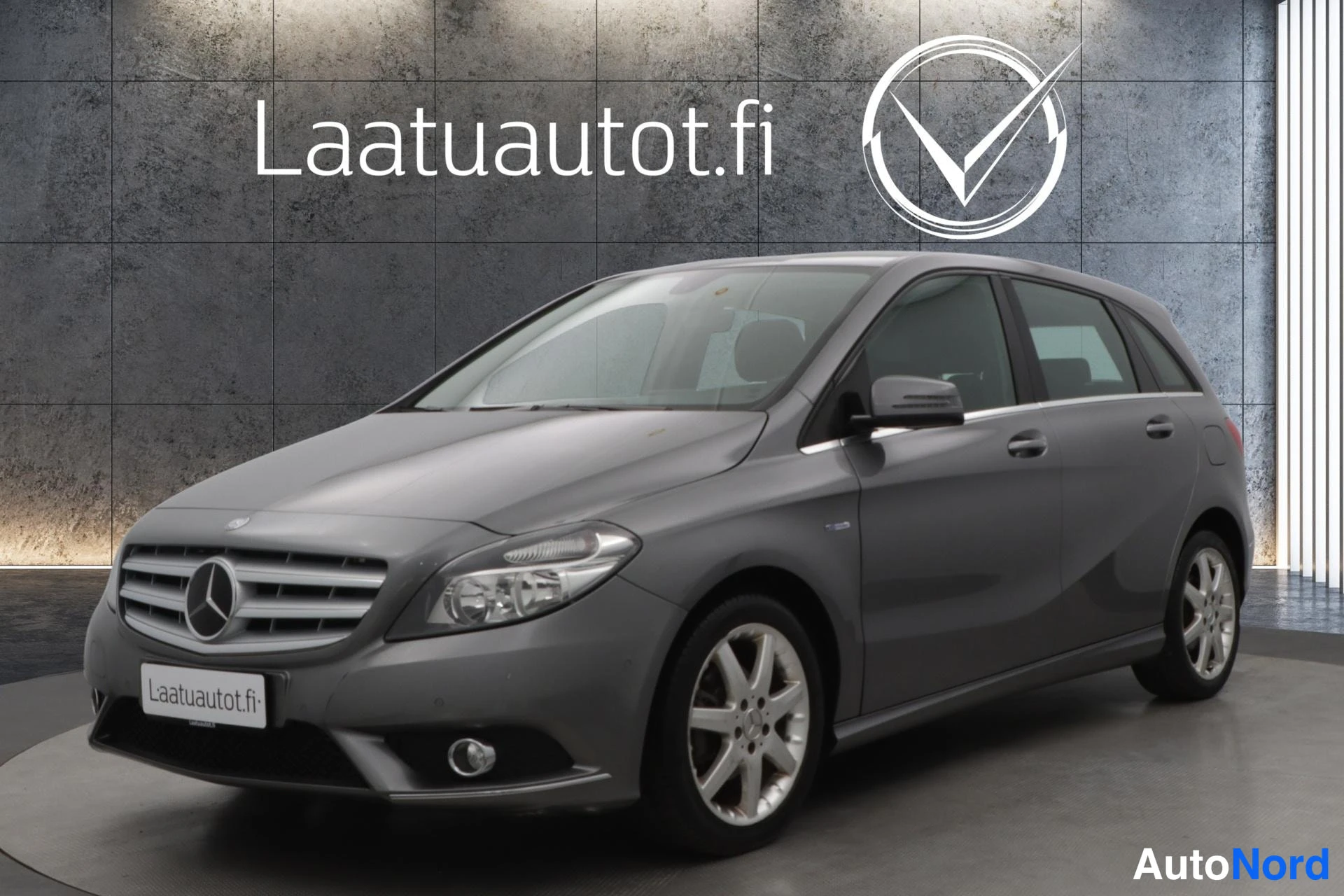 Mercedes-Benz B 2012