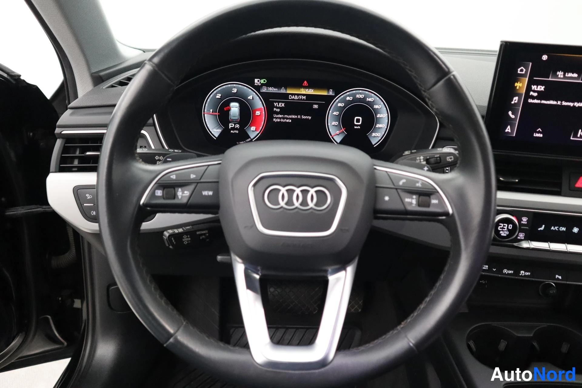 Musta Audi A4 Allroad 2021, kuva 18