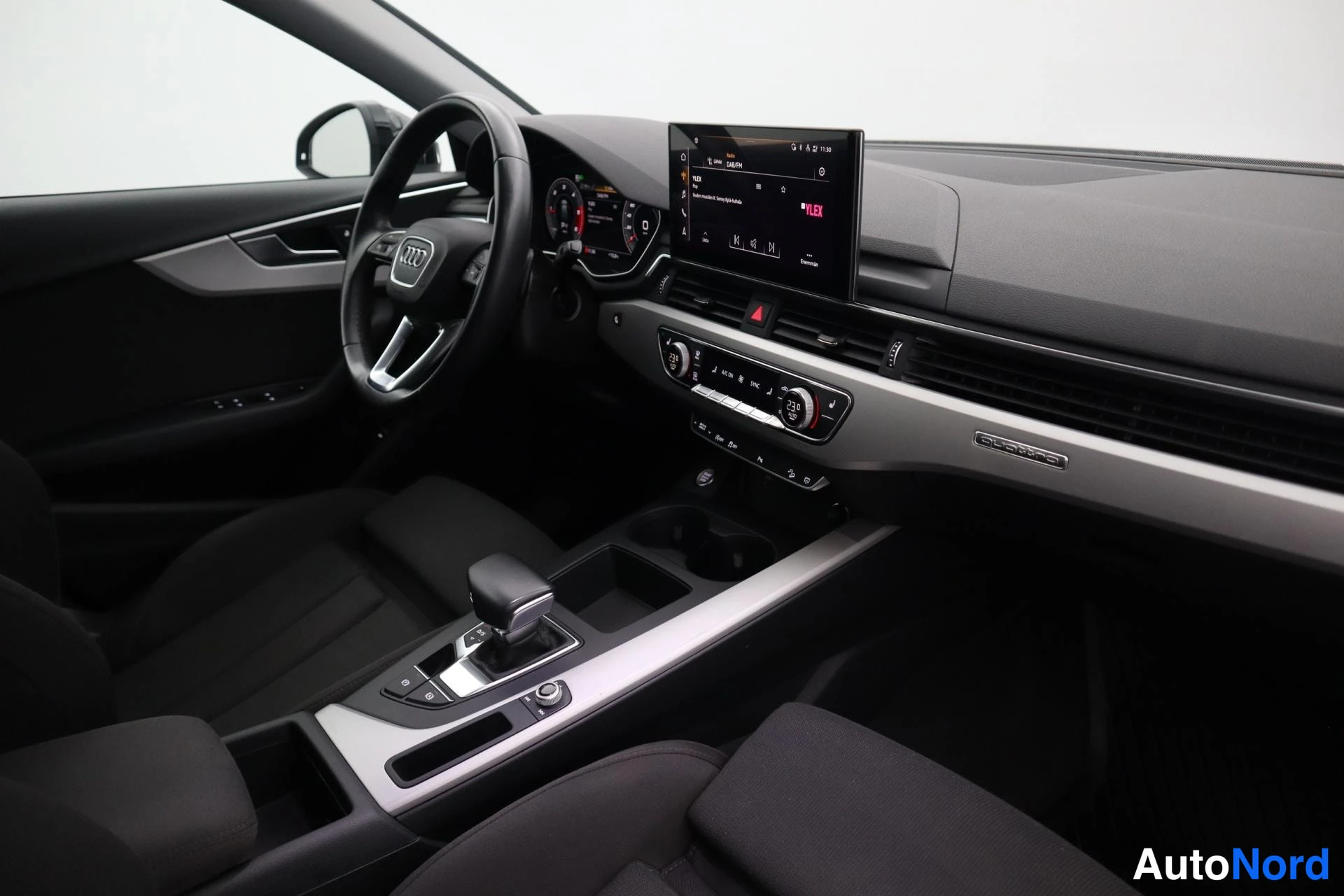 Musta Audi A4 Allroad 2021, kuva 23