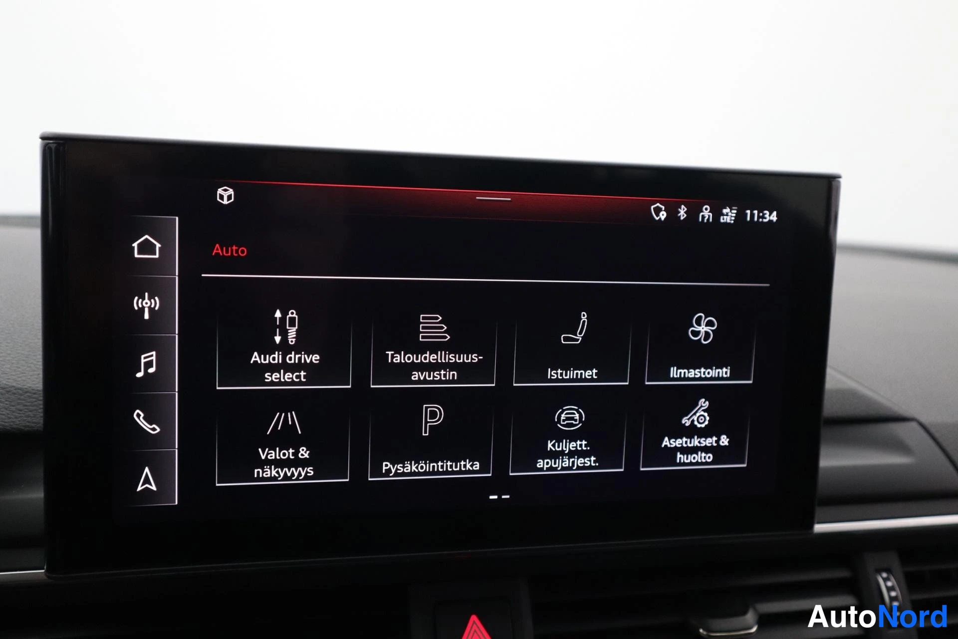 Musta Audi A4 Allroad 2021, kuva 27