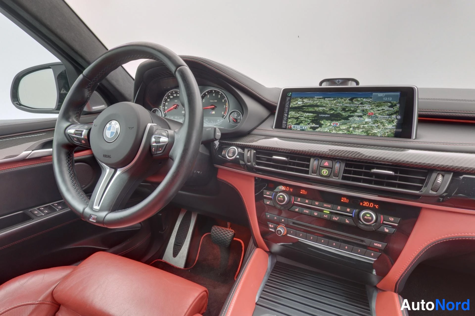 Musta BMW X6M 2015, kuva 22