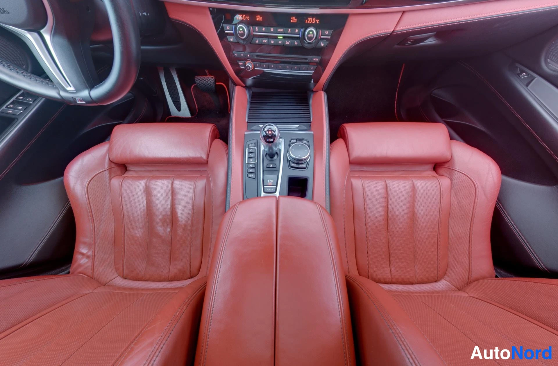 Musta BMW X6M 2015, kuva 23