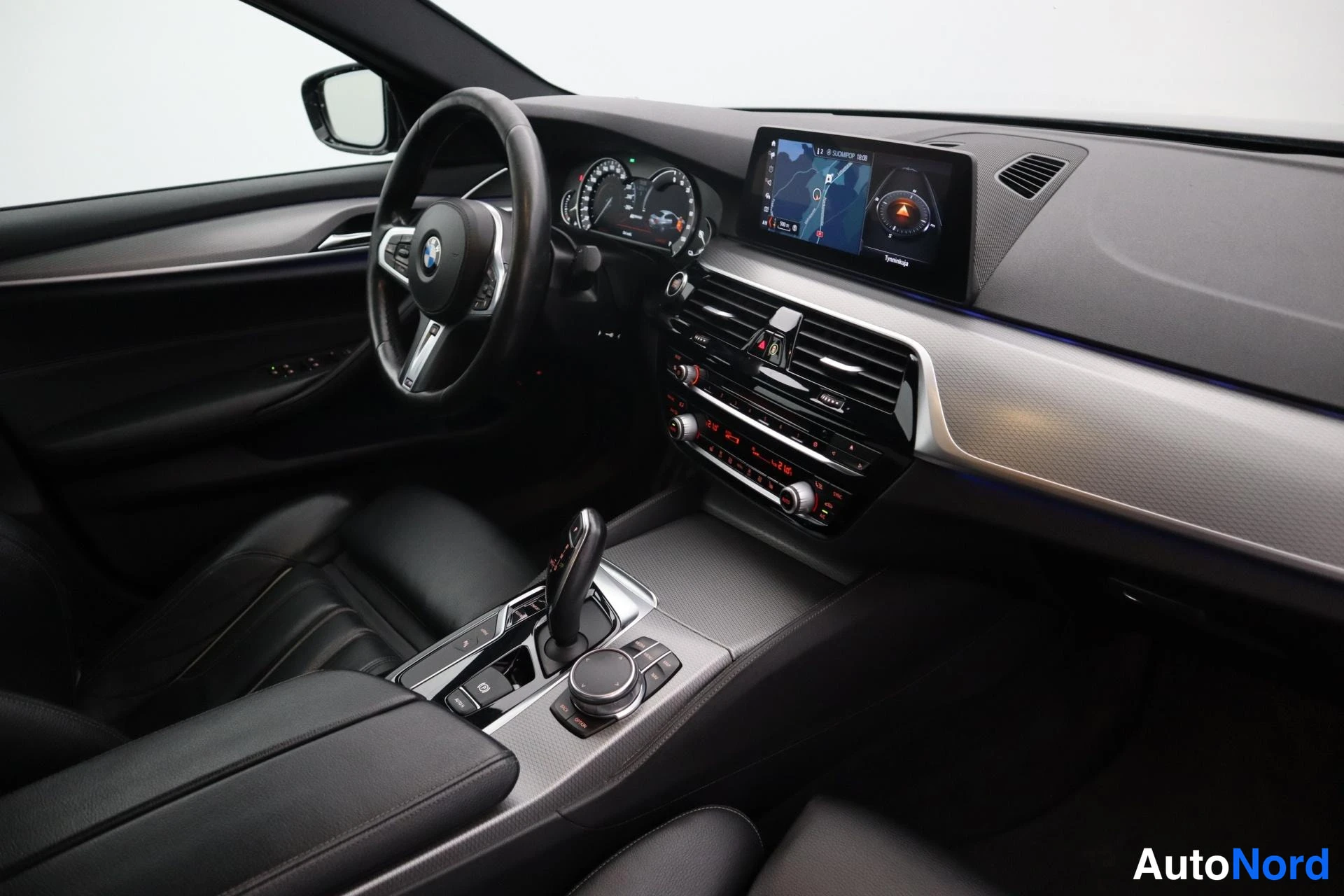 Musta BMW 530 2017, kuva 16