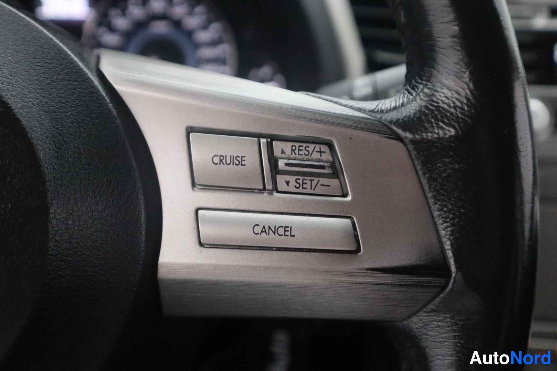 Harmaa Subaru Outback 2011, kuva 22