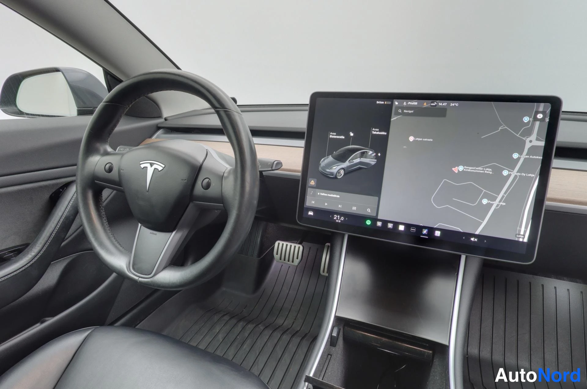 Harmaa Tesla Model 3 2019, yksityiskohta, kuva 10