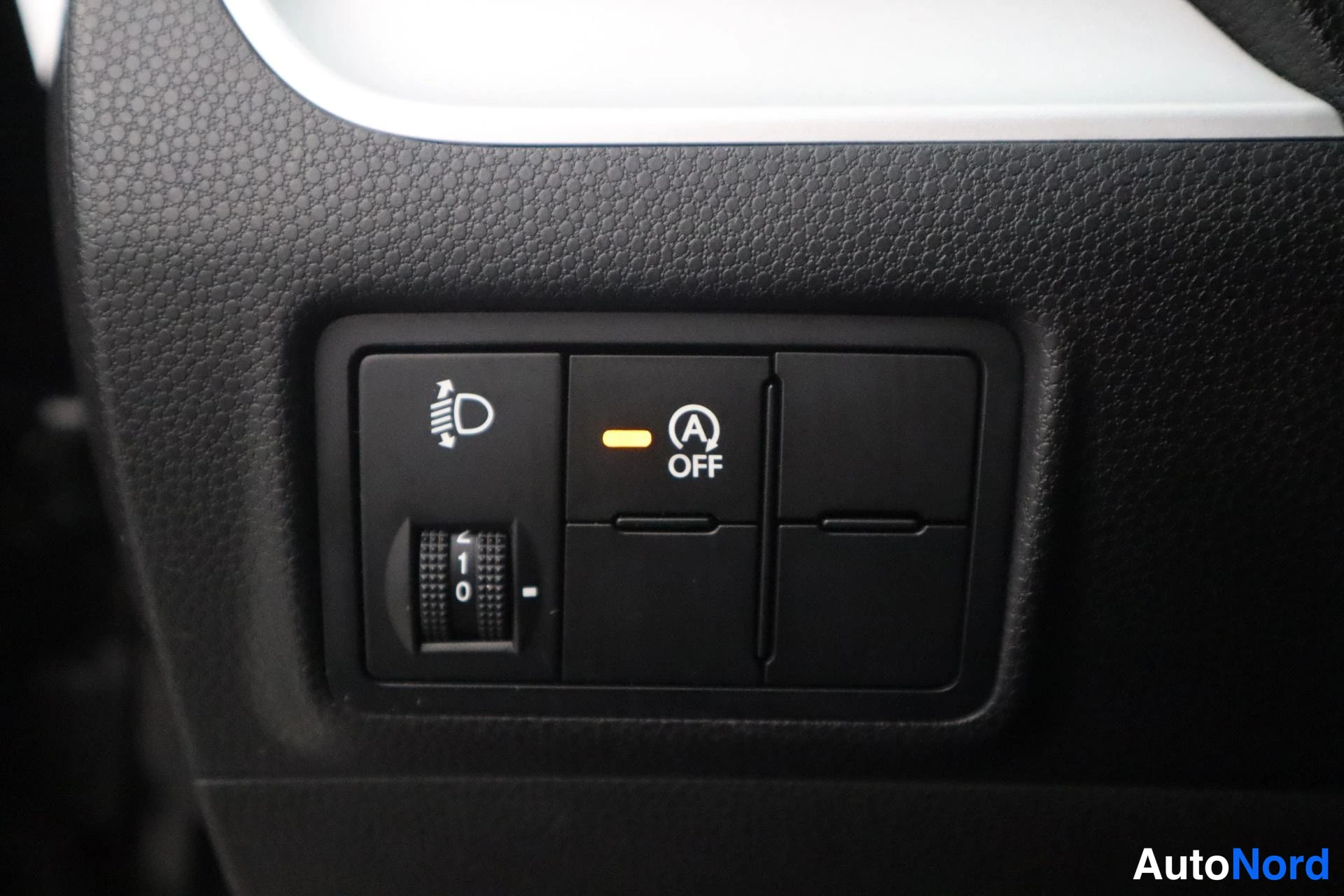 Musta Kia Picanto 2012, yksityiskohta, kuva 12