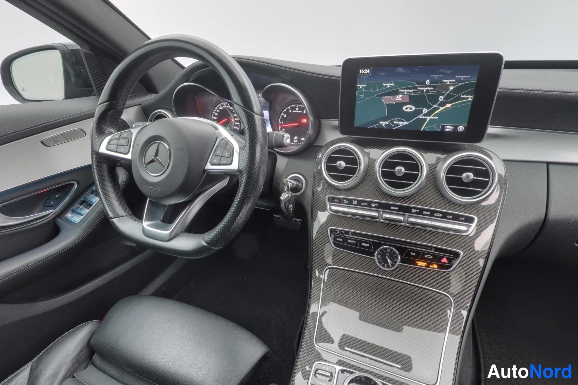 Musta Mercedes-Benz C 43 2017, kuva 16