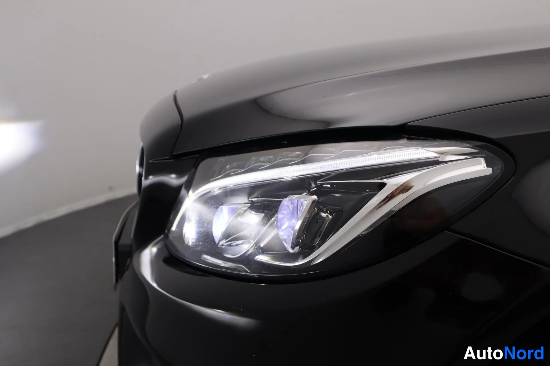 Musta Mercedes-Benz C 43 2017, kuva 12