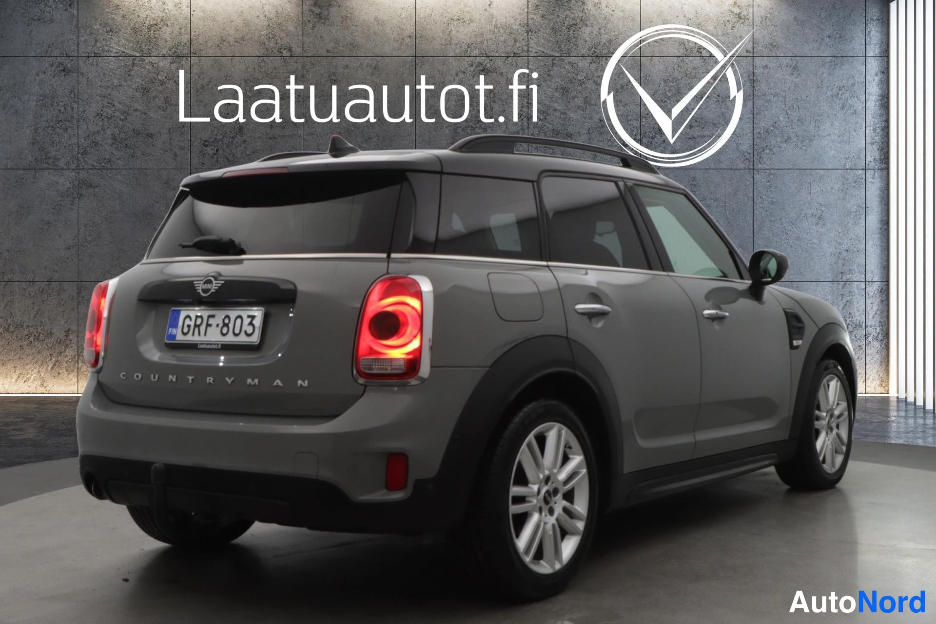 Harmaa Mini Countryman 2019, takaviisto, kuva 7