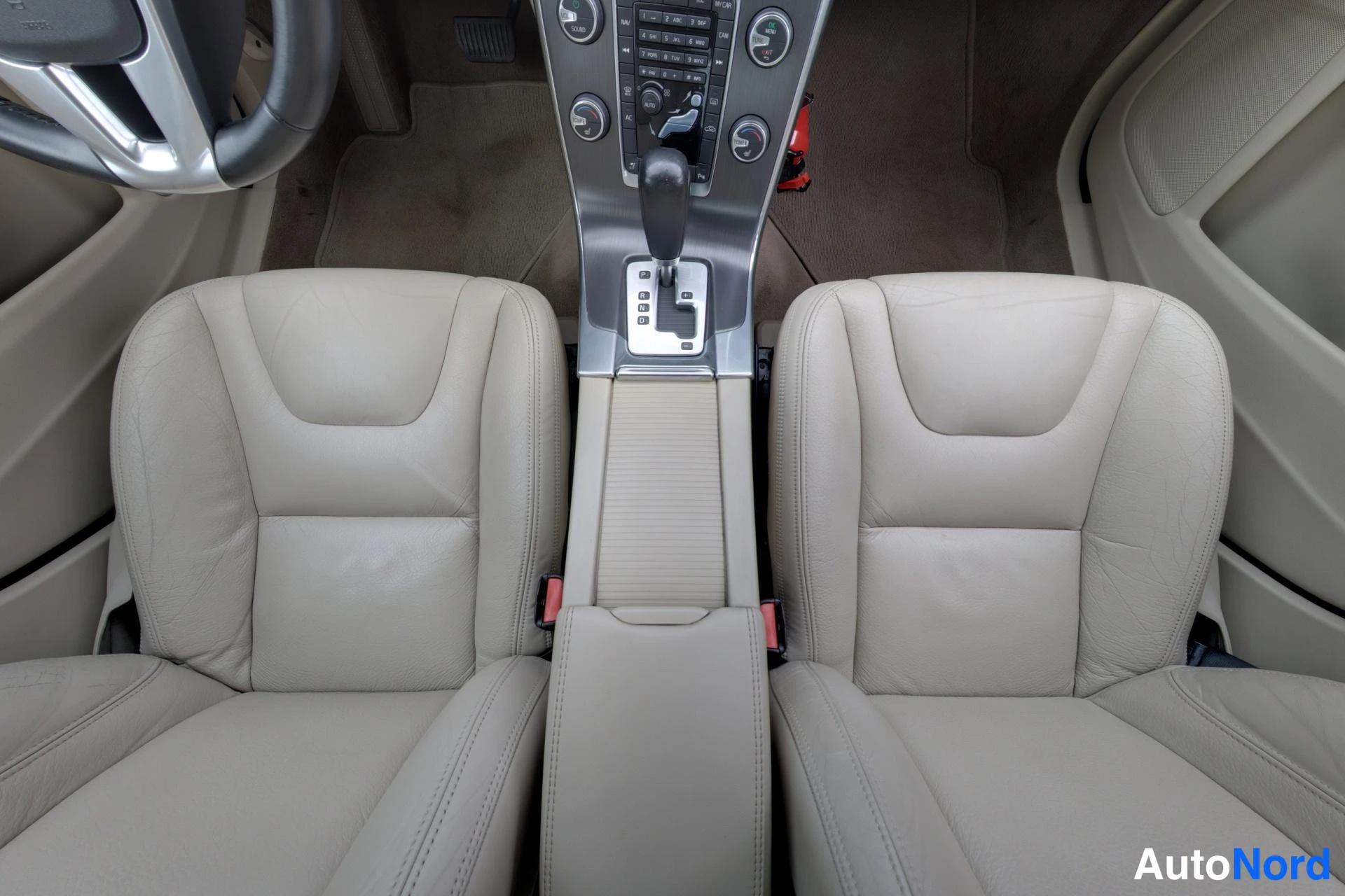 Harmaa Volvo S60 2011, kuva 14