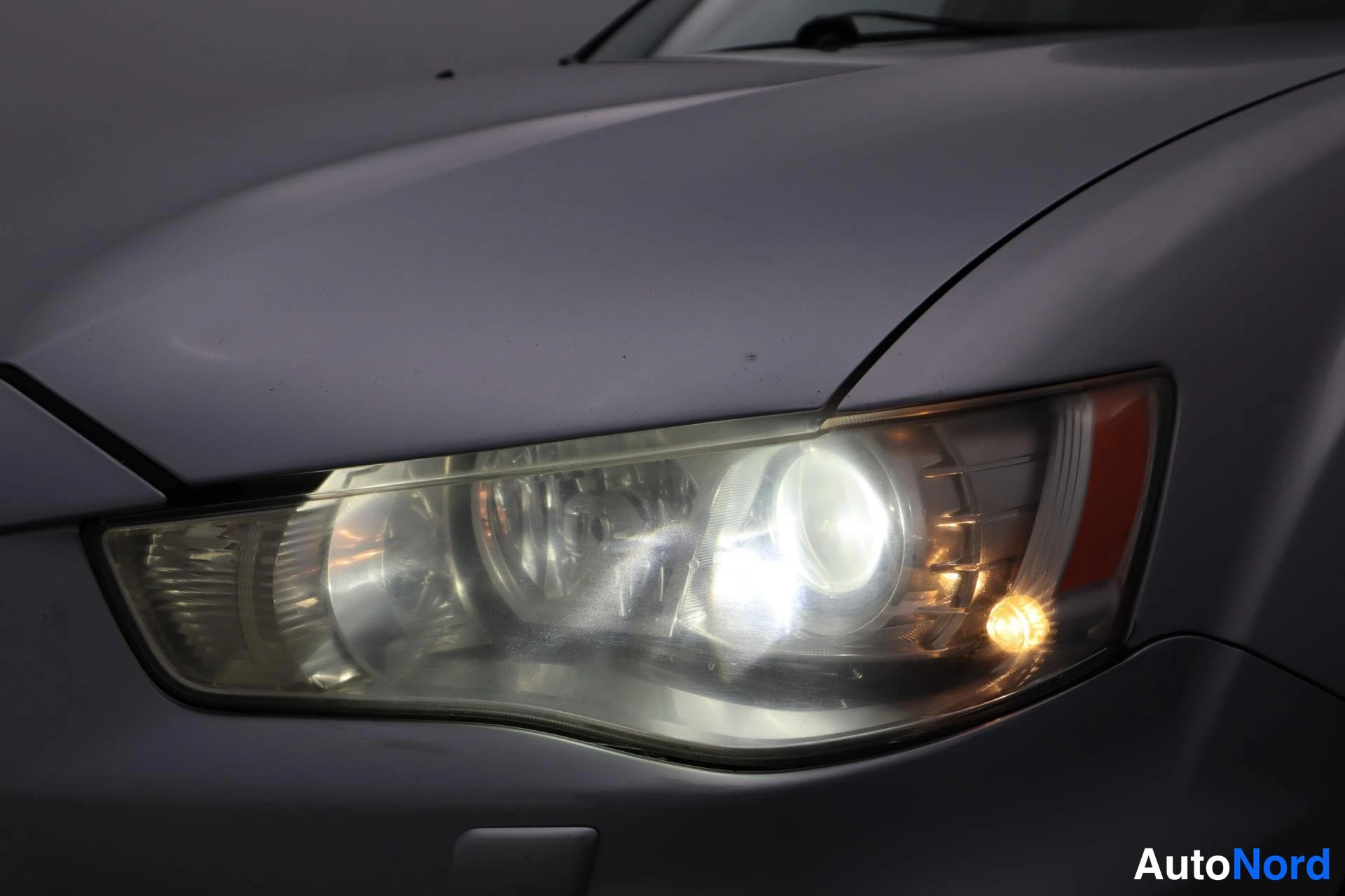Harmaa Mitsubishi Outlander 2011, kuva 7