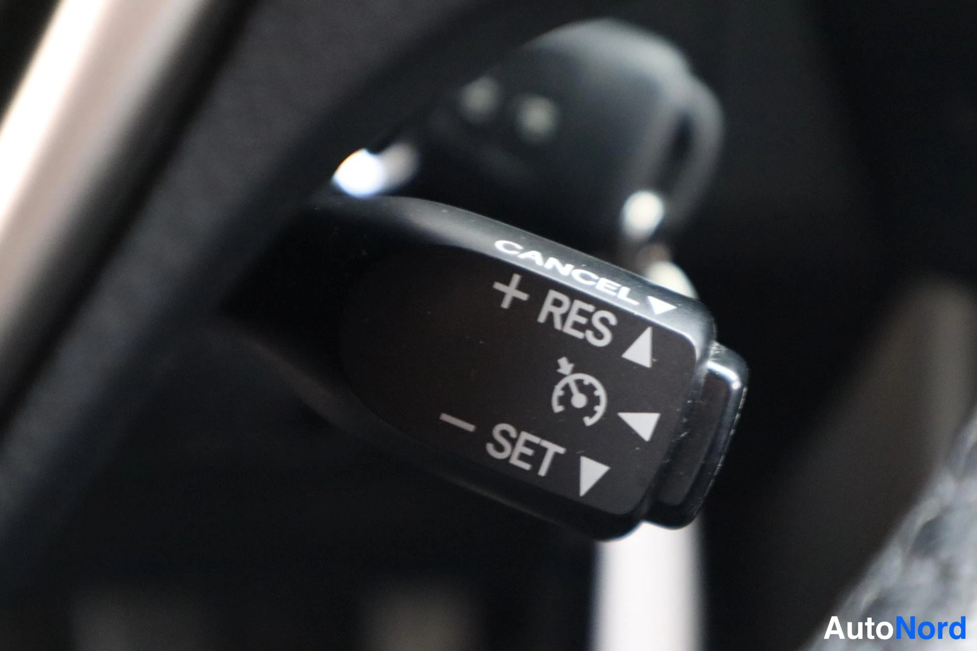 Musta Toyota RAV4 2013, kuva 28