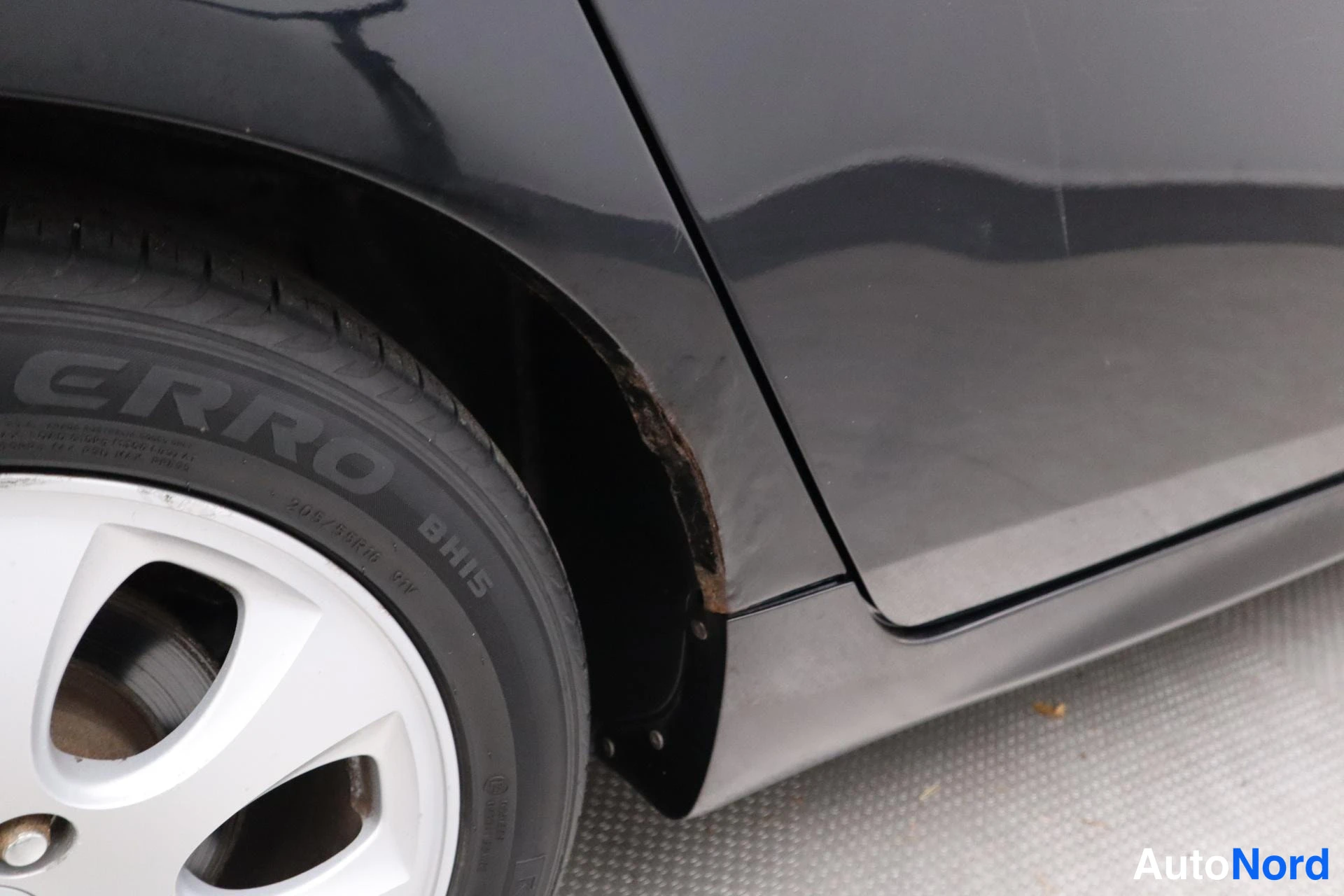Musta Honda Accord 2006, kuva 20
