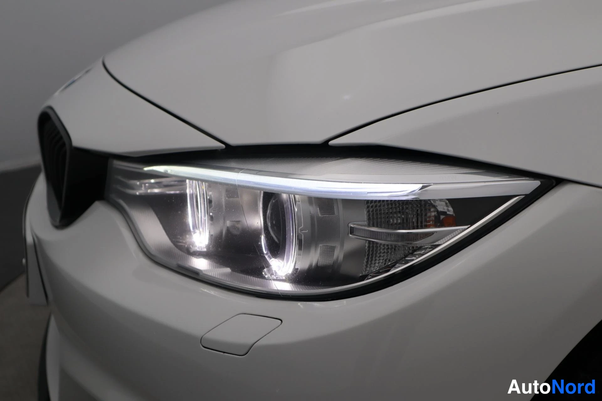 Valkoinen BMW 428i 2014, kuva 11