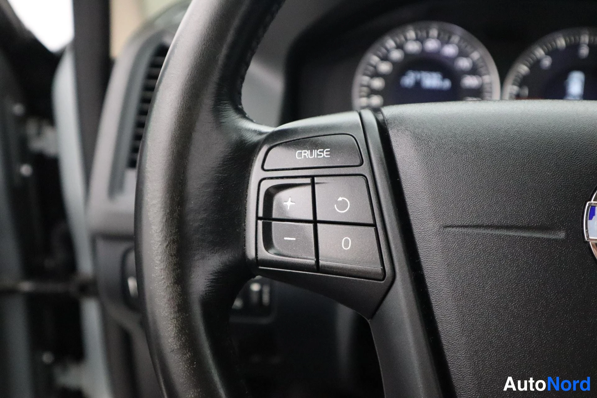 Harmaa Volvo XC60 2011, kuva 20