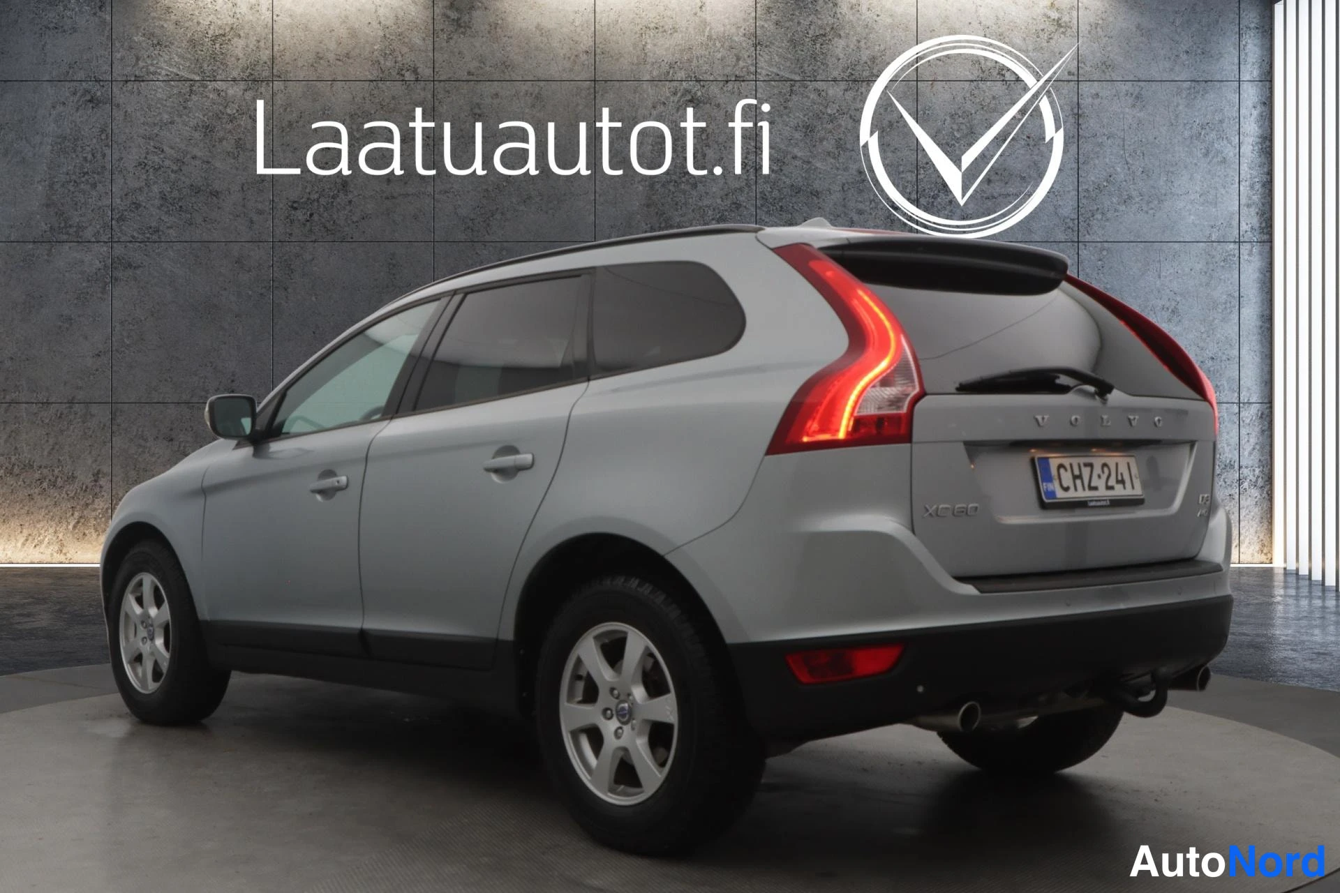 Harmaa Volvo XC60 2011, takaviisto, kuva 5