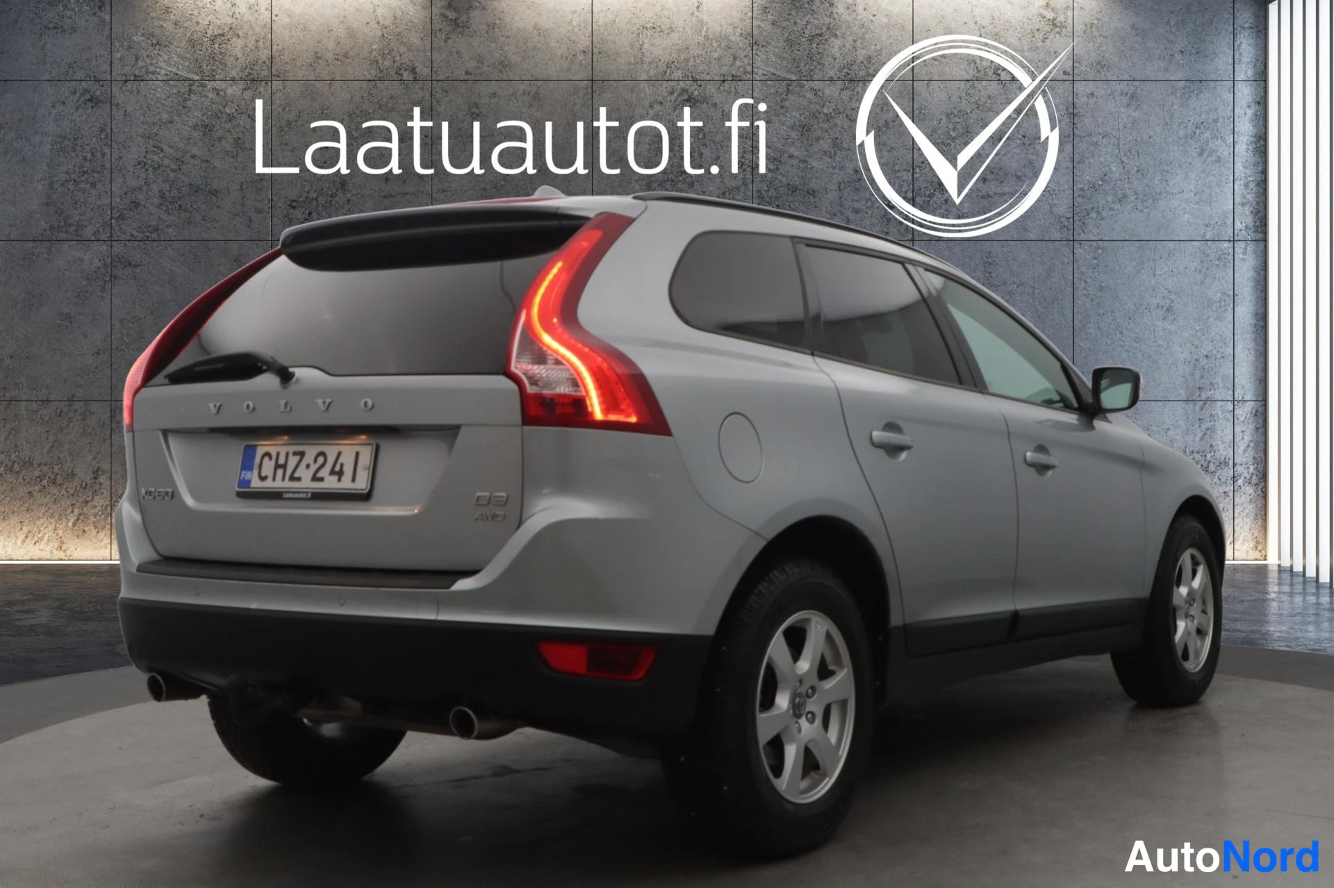 Harmaa Volvo XC60 2011, takaviisto, kuva 6