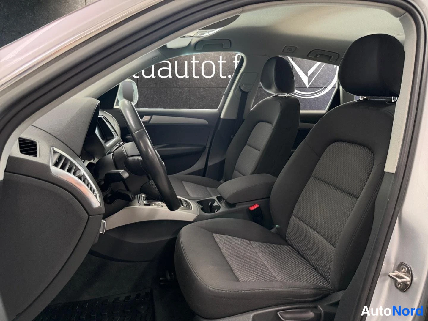 Hopea Audi Q5 2013, kuva 15