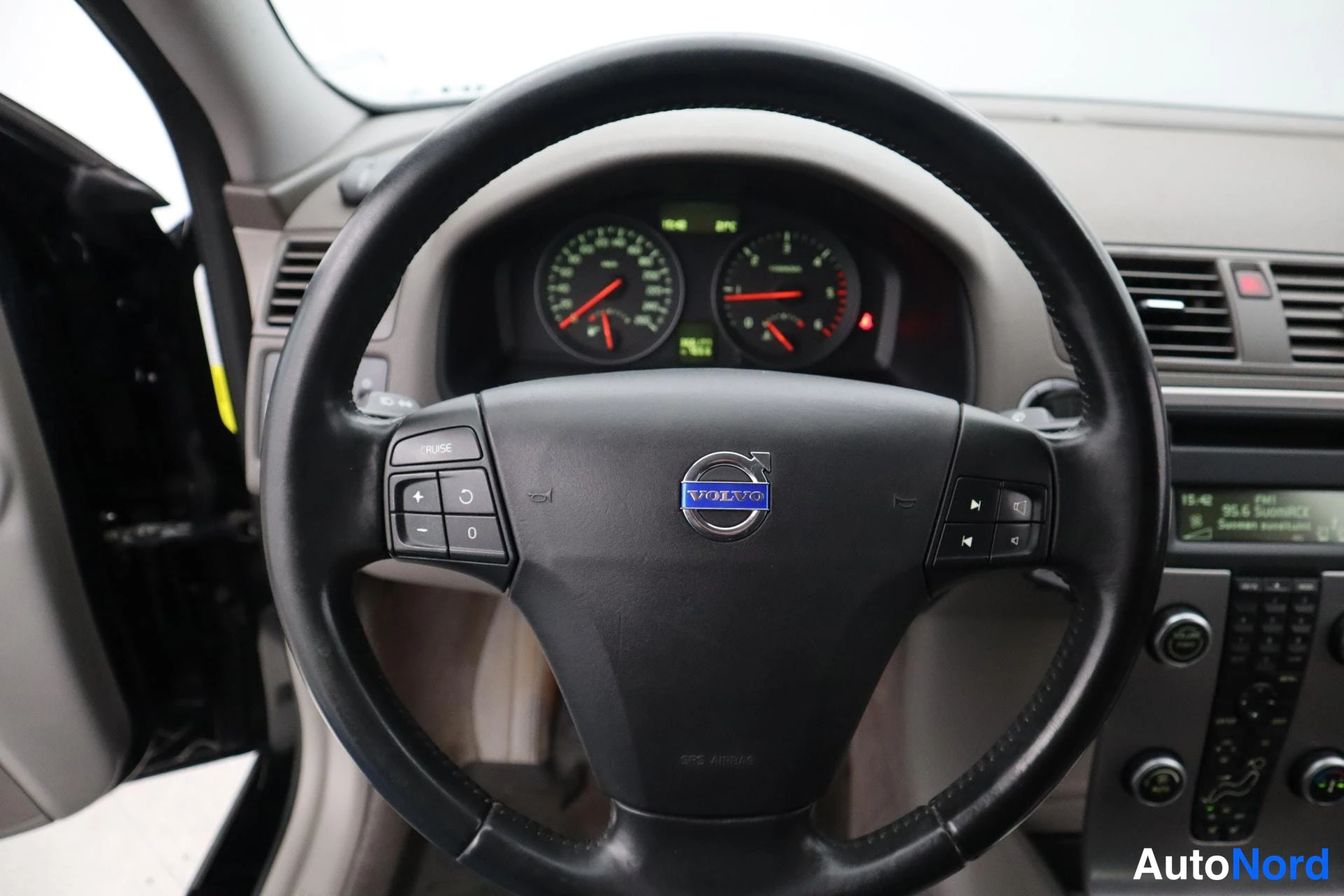 Musta Volvo S40 2008, kuva 11