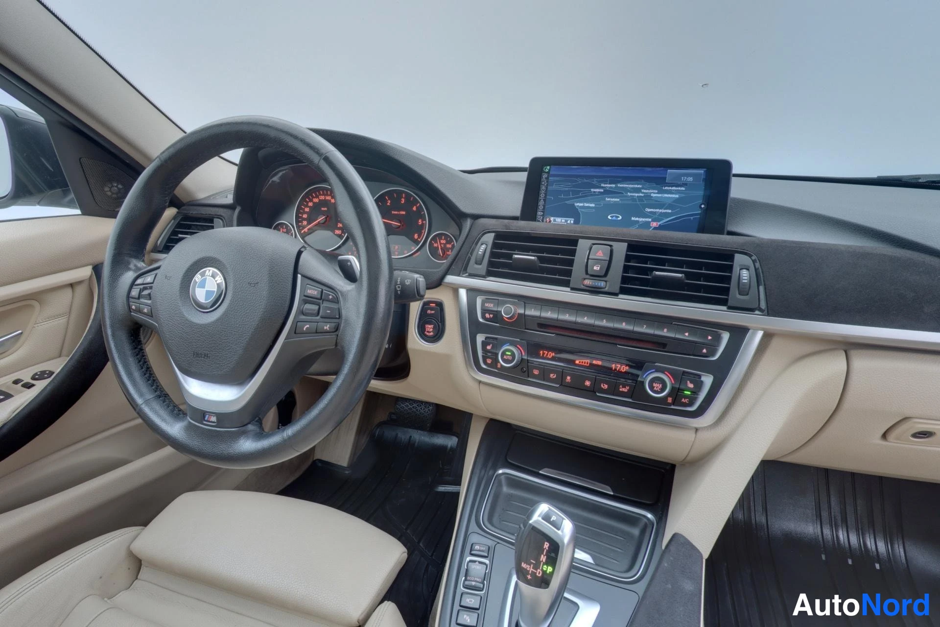 Musta BMW 330d 2012, kuva 16