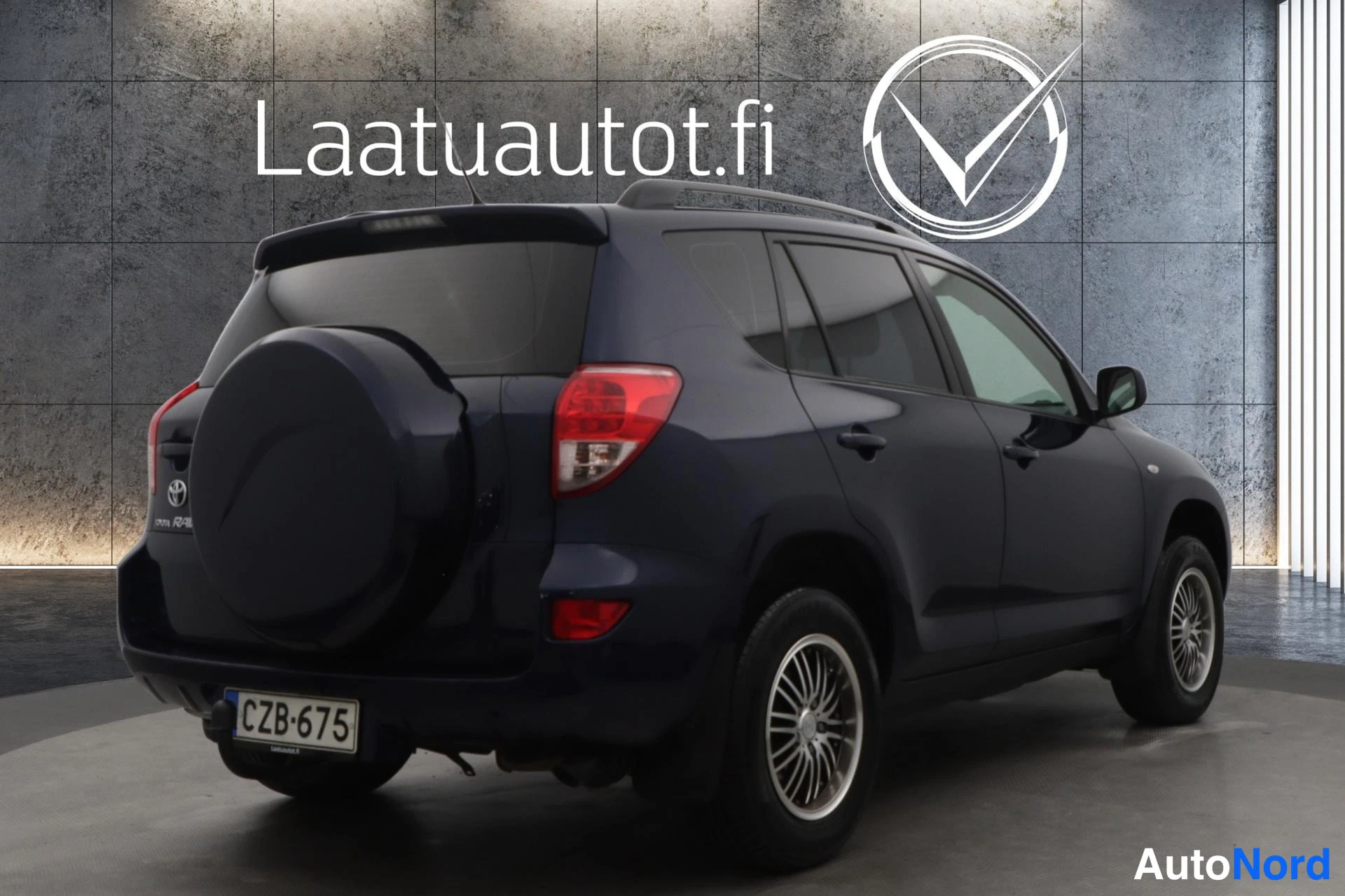 Sininen Toyota RAV4 2006, takaviisto, kuva 10