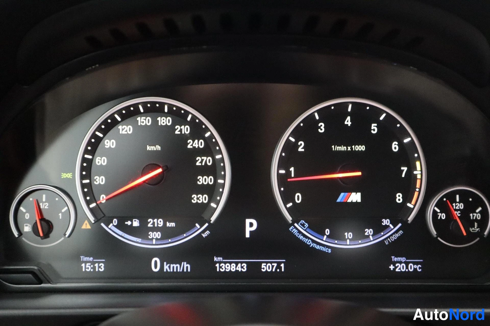 Valkoinen BMW M5 2013, kuva 29
