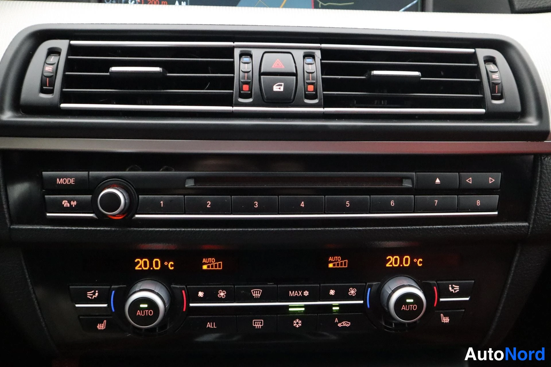 Valkoinen BMW M5 2013, kuva 38