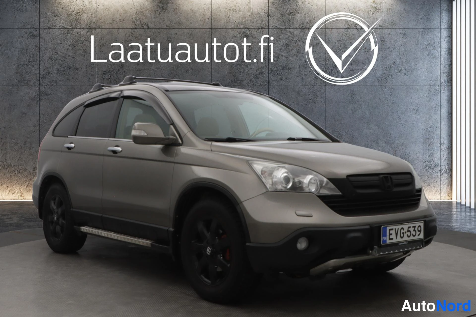Beige Honda CR-V 2009, etuviisto, keula oikealle, kuva 2