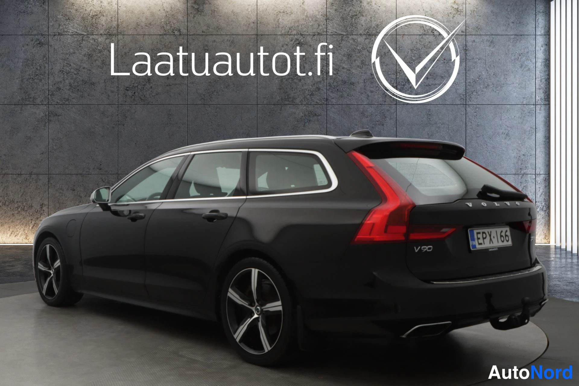 Musta Volvo V90 2019, kuva 35