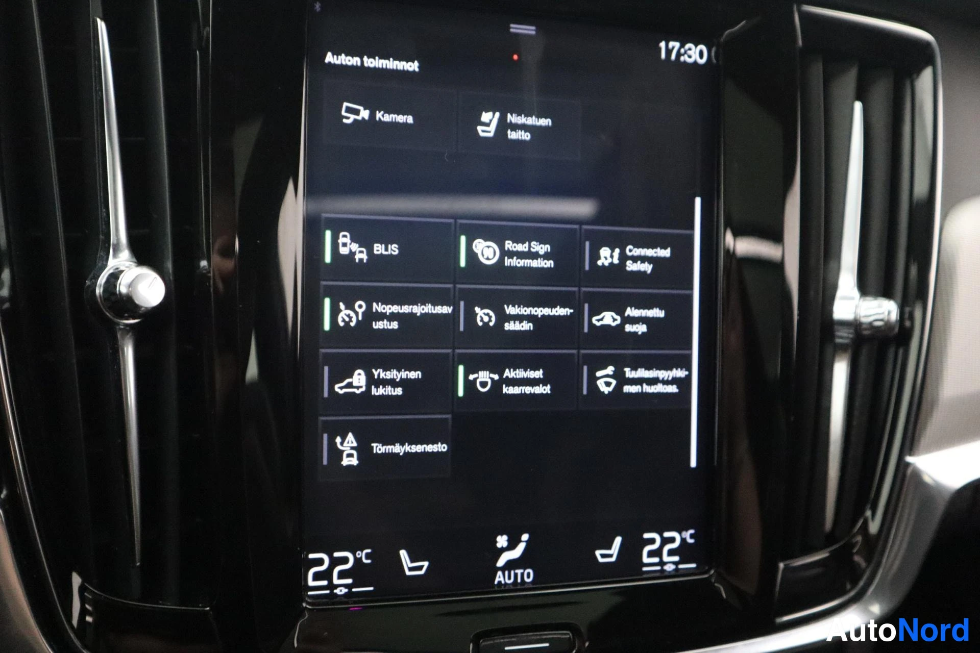Musta Volvo V90 2019, kuva 31