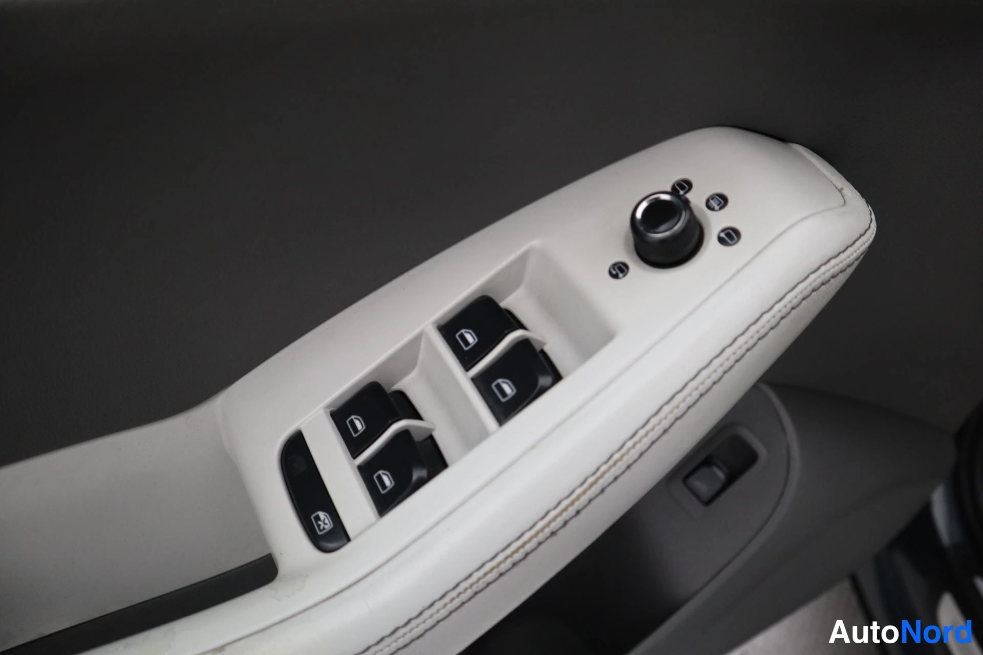 Grey Audi Q5 2009, photo 33