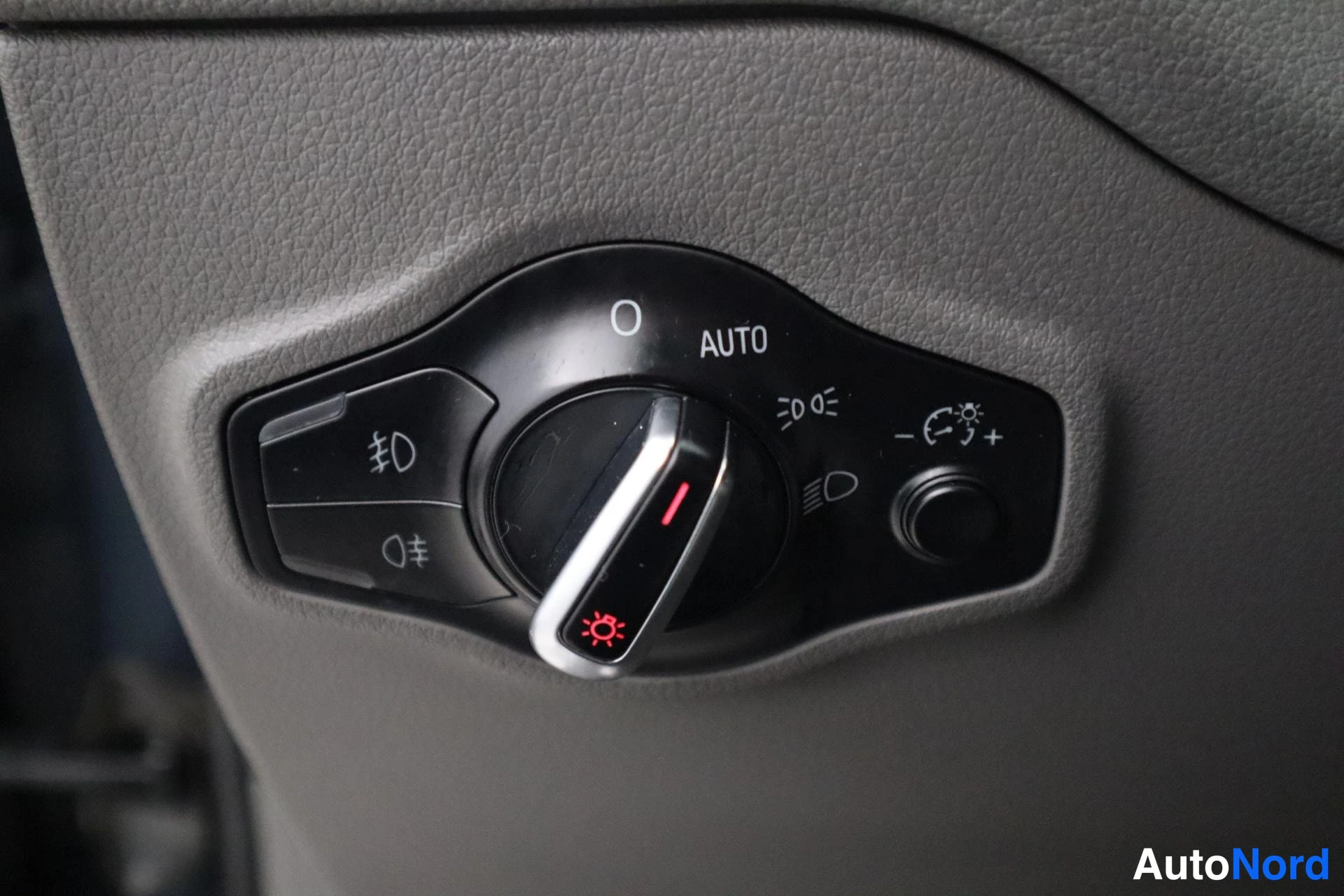 Grey Audi Q5 2009, photo 34