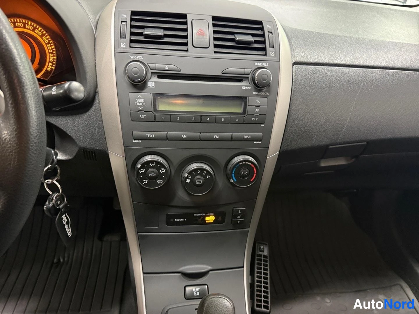 Hopea Toyota Corolla 2008, kuva 23