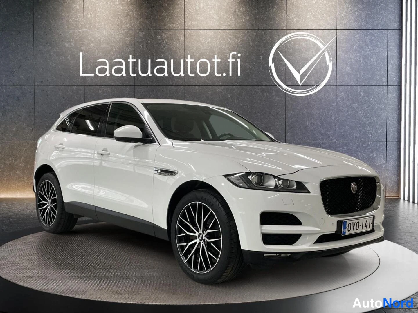 Jaguar F-Pace 2017