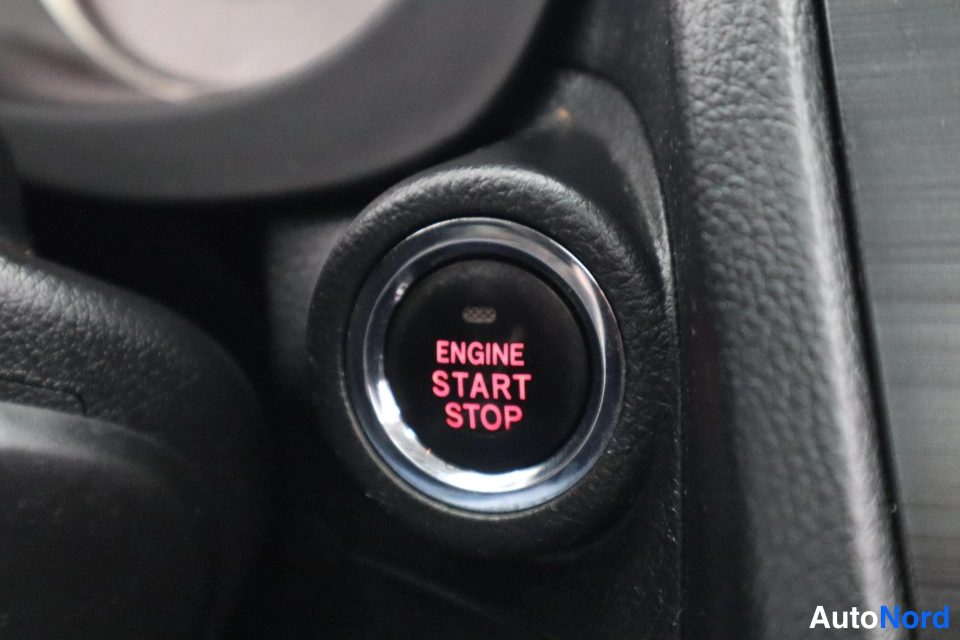 Harmaa Subaru Forester 2014, kuva 29