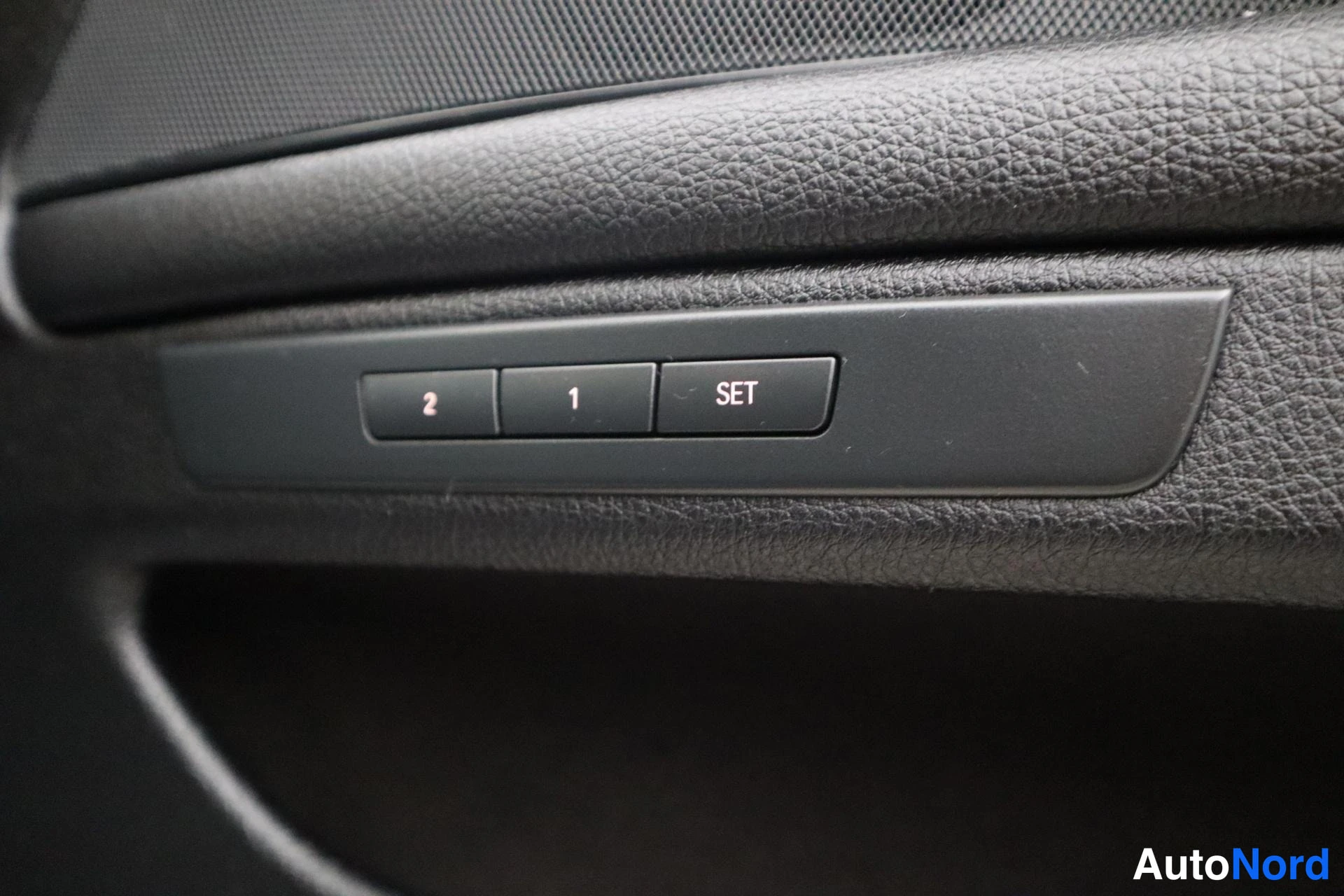 Harmaa BMW M550d xDrive 2015, kuva 23