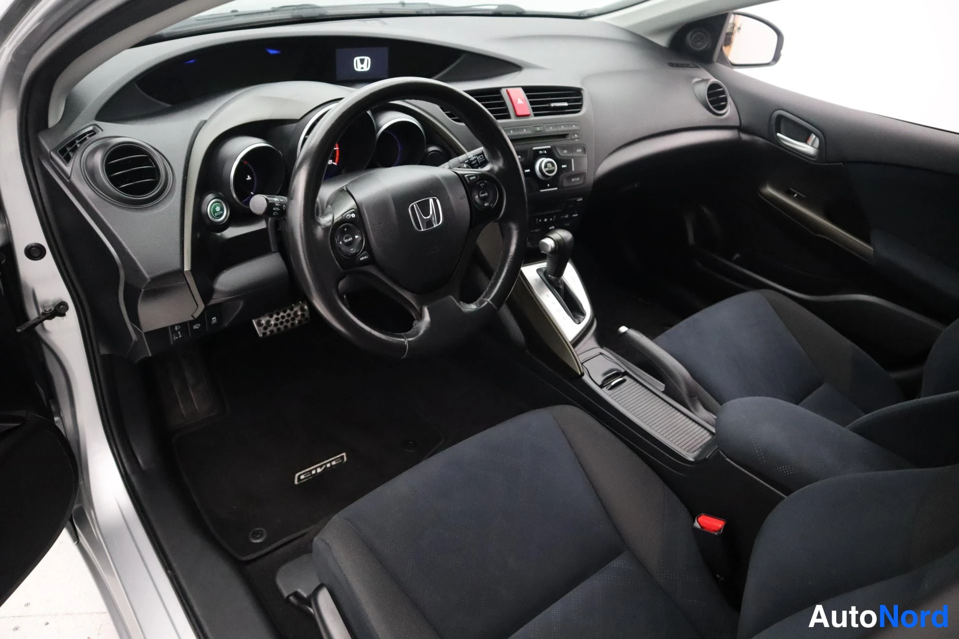 Harmaa Honda Civic 2012, kuva 9