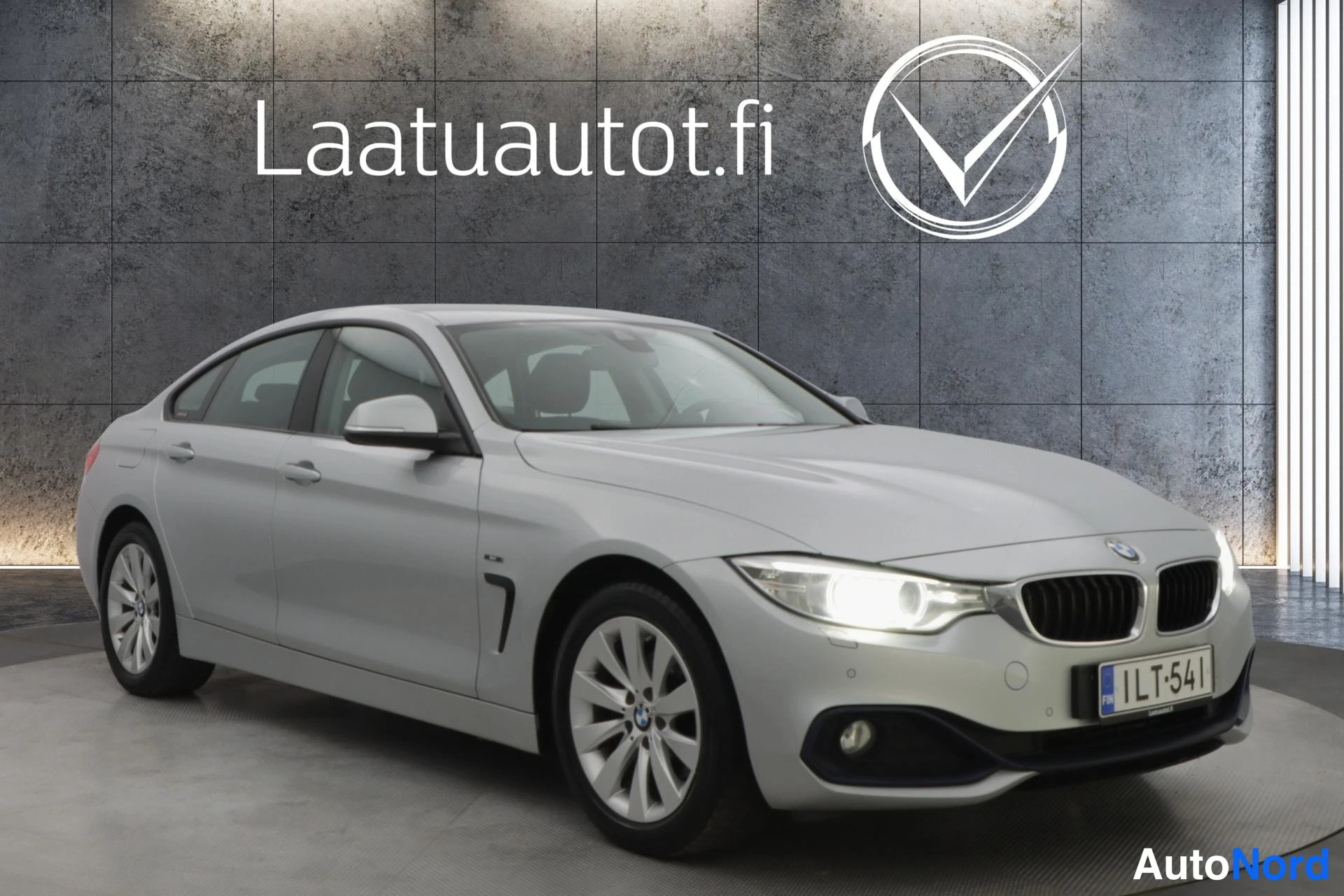 Silver BMW 420d xDrive 2015, front three-quarter, nose to the right, photo 2