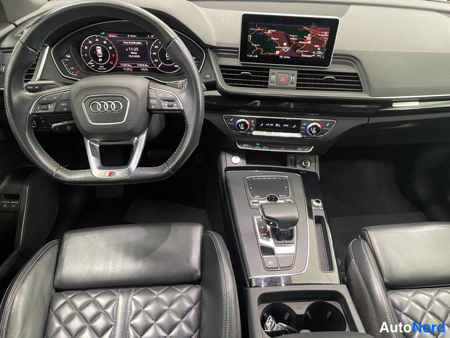 Valkoinen Audi Q5 2020, kuva 23