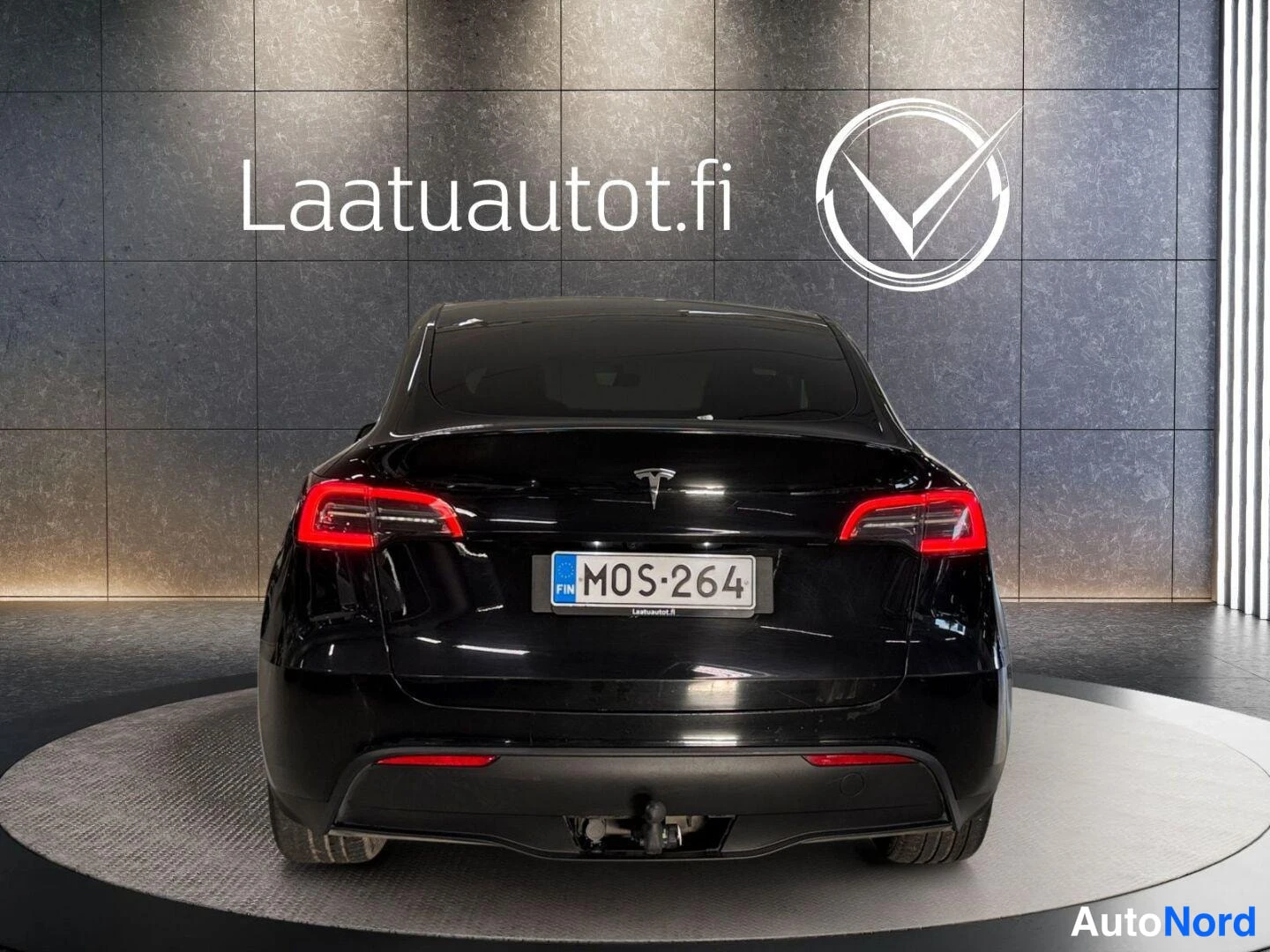 Black Tesla Model Y 2023, rear, photo 7