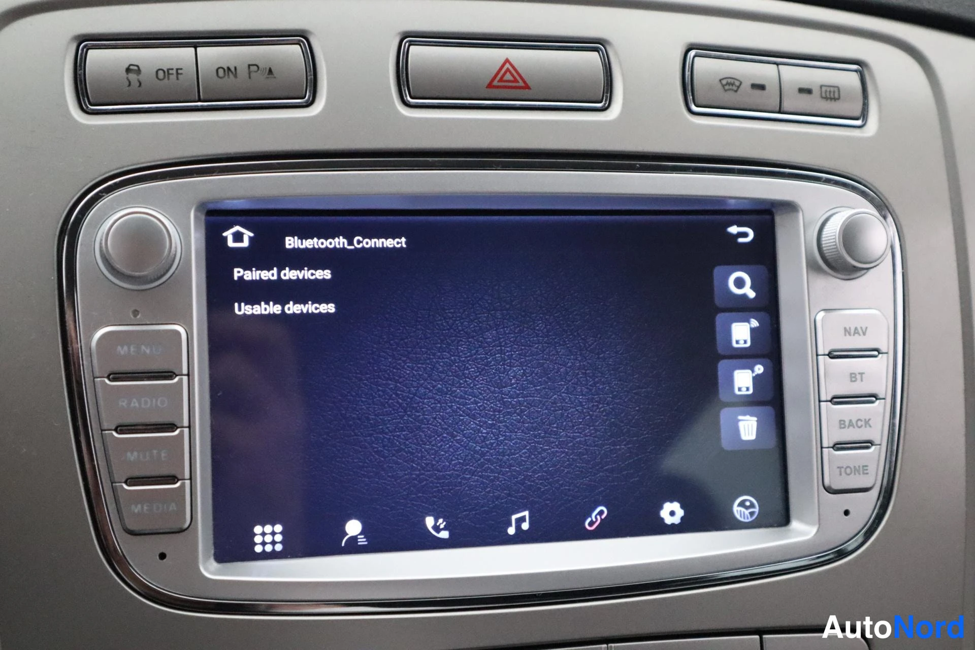 Harmaa Ford Mondeo 2009, kuva 20