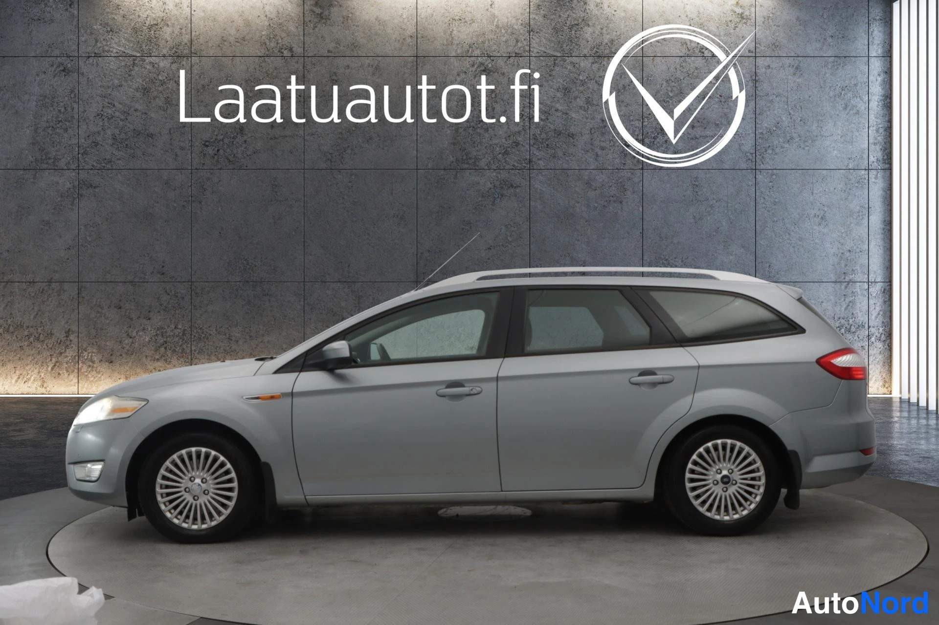 Harmaa Ford Mondeo 2009, kuva 25