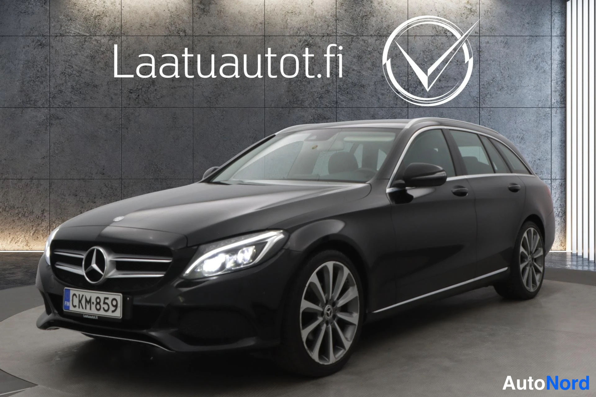 Musta Mercedes-Benz C 2016, kuva 4
