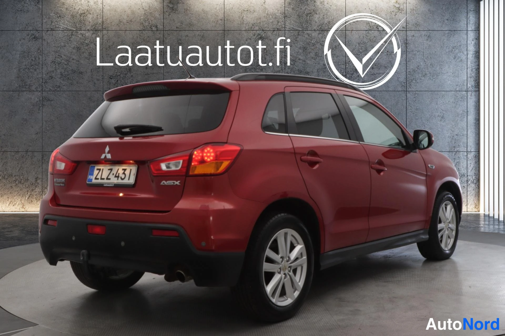 Punainen Mitsubishi ASX 2011, takaviisto, kuva 5