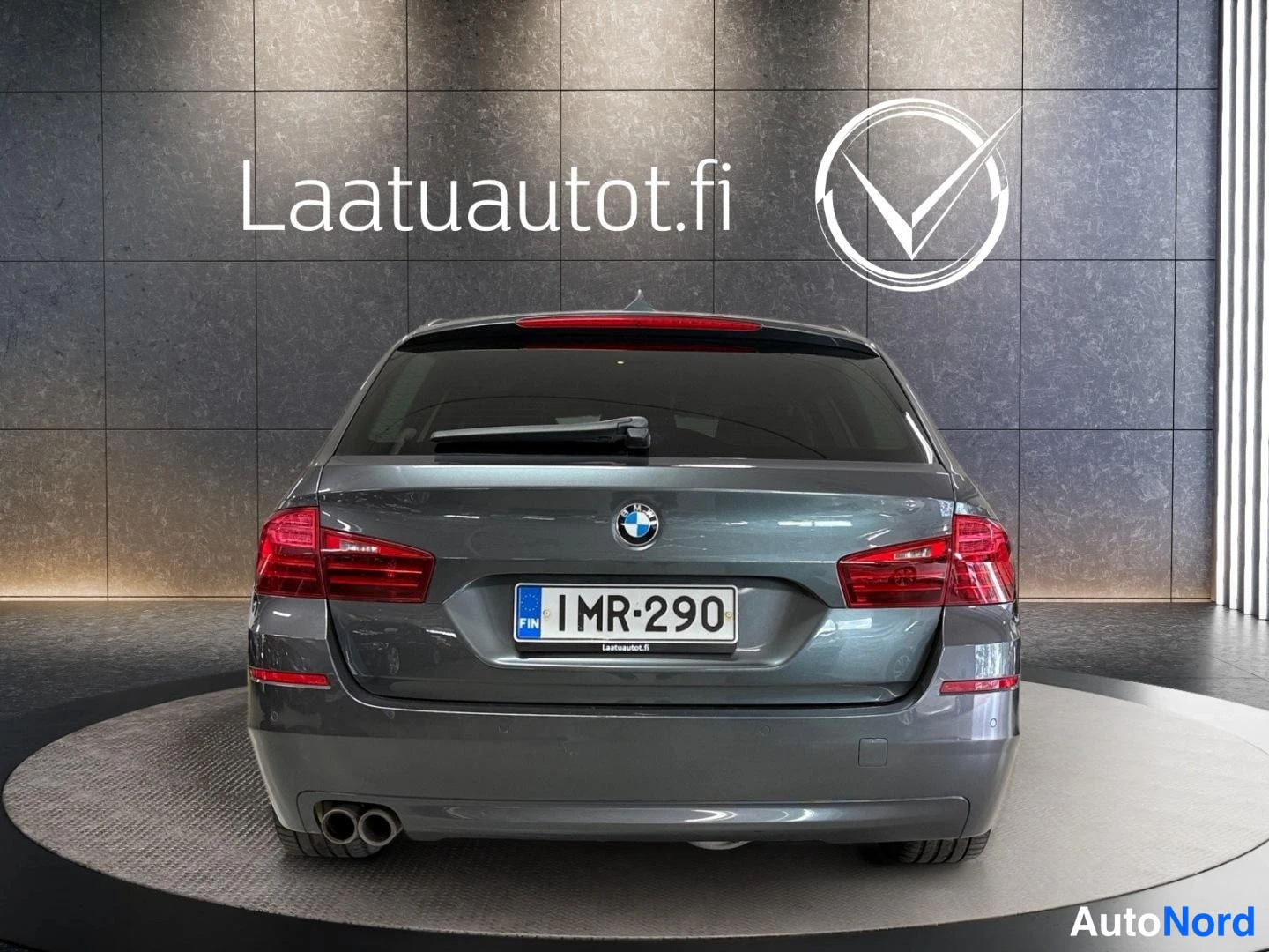 Harmaa BMW 520d xDrive 2016, takaa, kuva 8